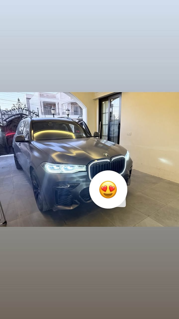 بي إم دبليو إكس 7 (BMW X7) موديل 2021، وتحديداً إصدار M50i باللون الرمادي غير اللامع
بدون ضرر
ماشية 103000
تجي 500 نسخة بالعالم
مكفولة من كلشي
السياره فول 
السعر 560
***********
