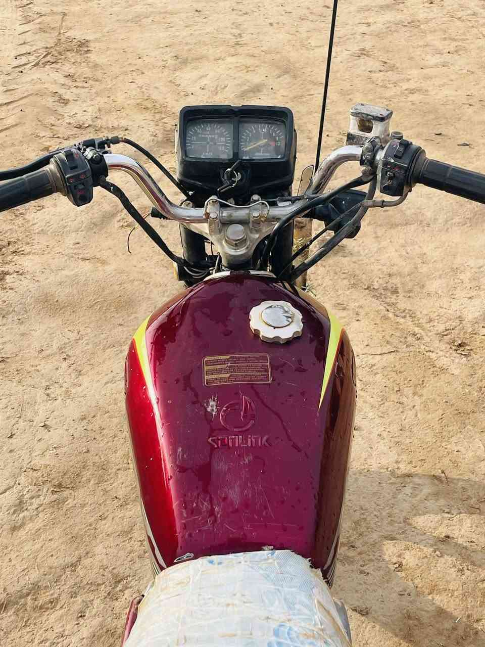 سلام عليكم درجة للبيع موديل 2015محدث 2020سعر 350وبي مجال محرك مفتوح اي ستفسار اتصل ‏***********
