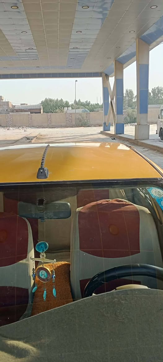 سمند مديل ١٠ رقم قادسية نكليزي مكينه كير فرنسي كير طيارة تخم تاير حدادية كهربائيات السيارة مكفولة من صبغ ضربه تبديل خياس بس، الدوس، كشنات كهربائي ملكه سنويه لحد 29 مداور ثاني يوم السعر ٢٨ بيه مجال للشراي مكان السيارة محافظة الدوانية تصال بالرقم ***********
