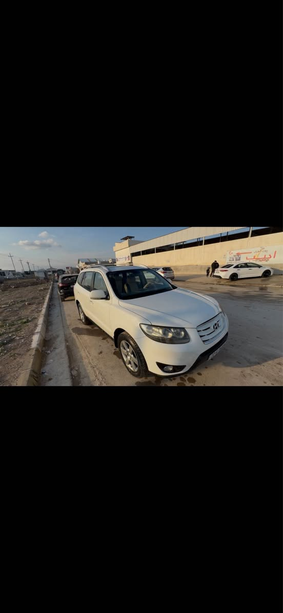 سنتافي ٢٠١١ فول موصفات
رقم وسنويه كلشي جديد بيها
محرك مامفتوح  كلشي بشرط
سعر (( ١٣٣ )) ورقه و مجال
تلفون *********** واتساب و فايبر موجود اكر, نينوى
