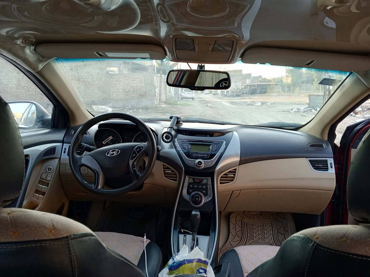 سياره النترا 2013 وارد امريكي محرك 2000 دوش بيها اربع قطع صبغ بدون دواخل رقم السياره بغداد مشروع وطني مكان السياره بغداد سعر السياره 100 وبيها مجال رقم الهاتف ***********
