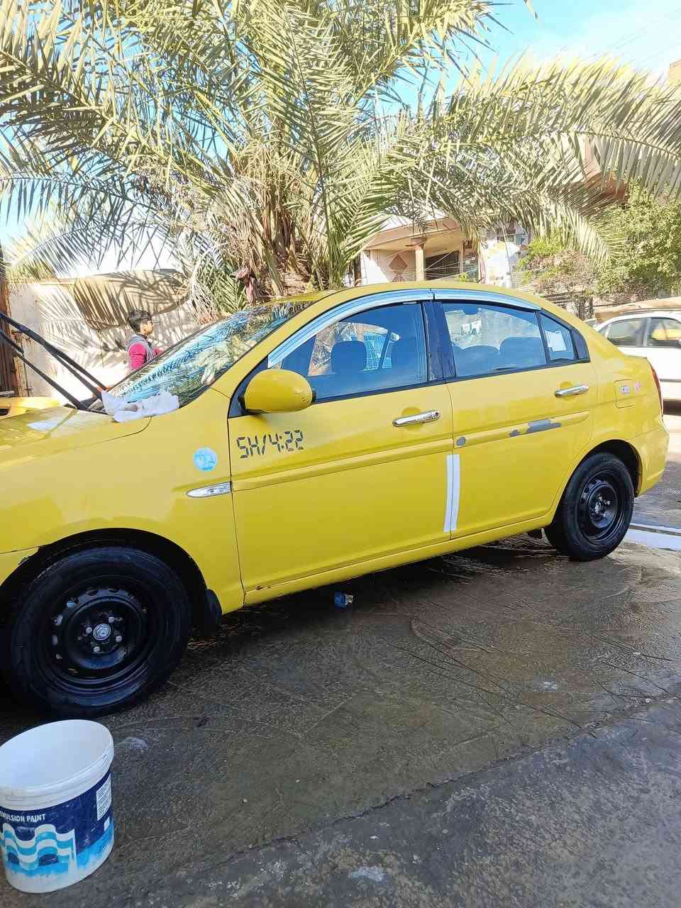 سلام عليكم اكسنت موديل 2008 وارد خليجي محرك ألف وستمية دوش كير صدر تبريد خير من اللة  تخم تاير هوة ول اويالة جديد رقم بغداد دولي مري كهرباء قفل ذاتي سنتر لوك بجم كبس لوك بيهة ضربة بل دوسة اليسرى السعر 82 وبيه مجال للطيبين رقم الهاتف *********** بغداد *********** جام كهرباء
