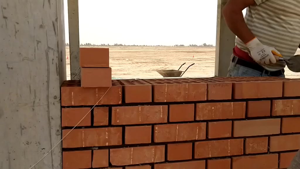 سلام عليكم خلفت بناء حالين متفرغ عمل استلام مهندس ***********
