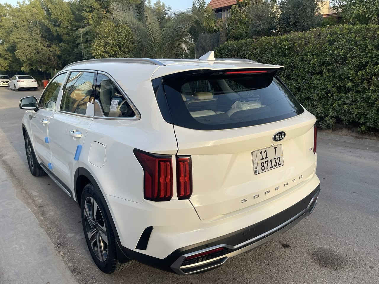 كيا سورنتو  موديل 2021 رقم بغداد فول عدا فتحه خليجي بدون حادث بيه شبرين صبغ 6 سلندر 7 راكب كشنات جلد كهرباء 7 راكب تخم تاير سياره جاهزه مكاني بغداد السعر 257 

***********
