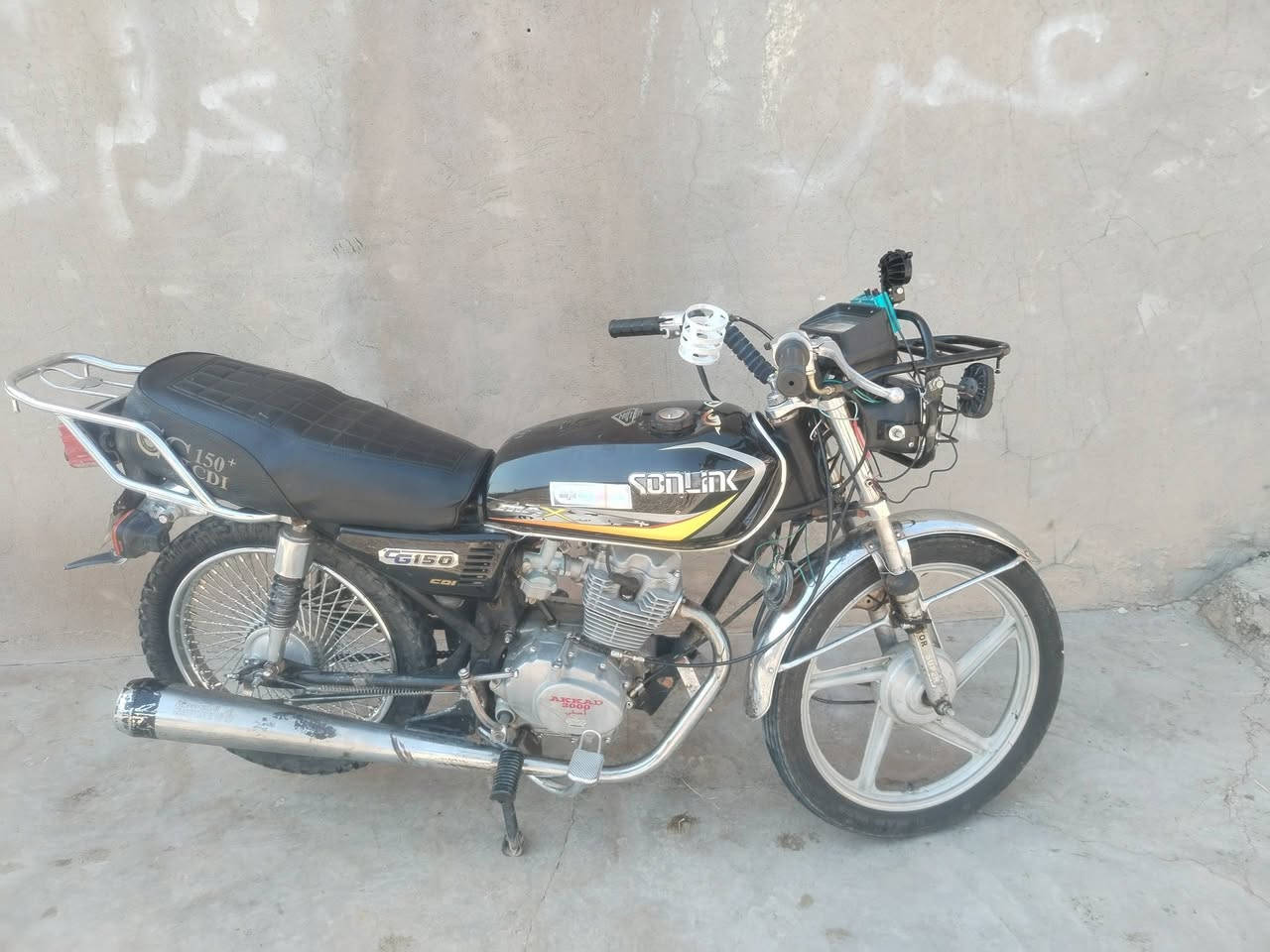 سلام عليكم دراجه تايكر 4
سعر 250 الشراي يجي مكاني صلاح الدين بيجي قريت البطعمه وهاذه رقمي  ***********

