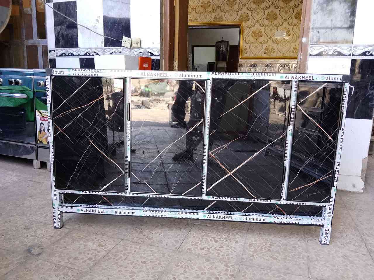 كاونتر للبيع جديد شغل اصلي
العنوان بغداد مدينة الصدر 
رقم التلفون *********** واتساب
ويوجد توصيل 
السعر خاص
