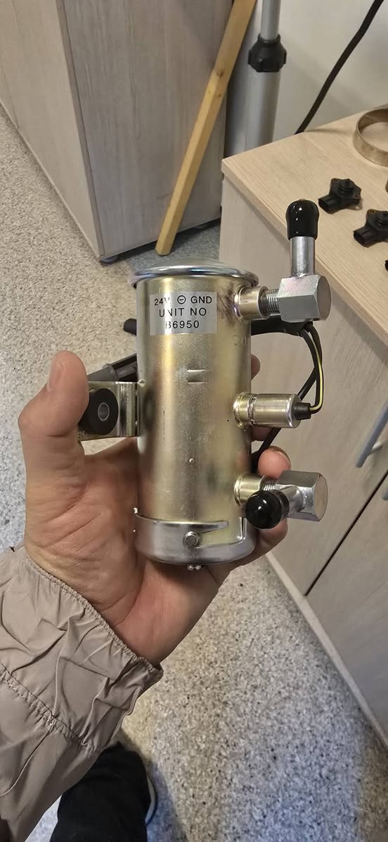 السلام عليكم متوفر لدينا ادوات احتياطيه من شركه هيتاشي شركه كاوسكي القطع الغياري الاتصال على التواصل ماسنجر


**إذا كنت صاحب هذا الإعلان وتريد حذفه لأي سبب، رجاءا أرسل رسالة إلى الدعم الفني**