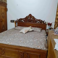 نجف • غرفة • ٥ بيبان
