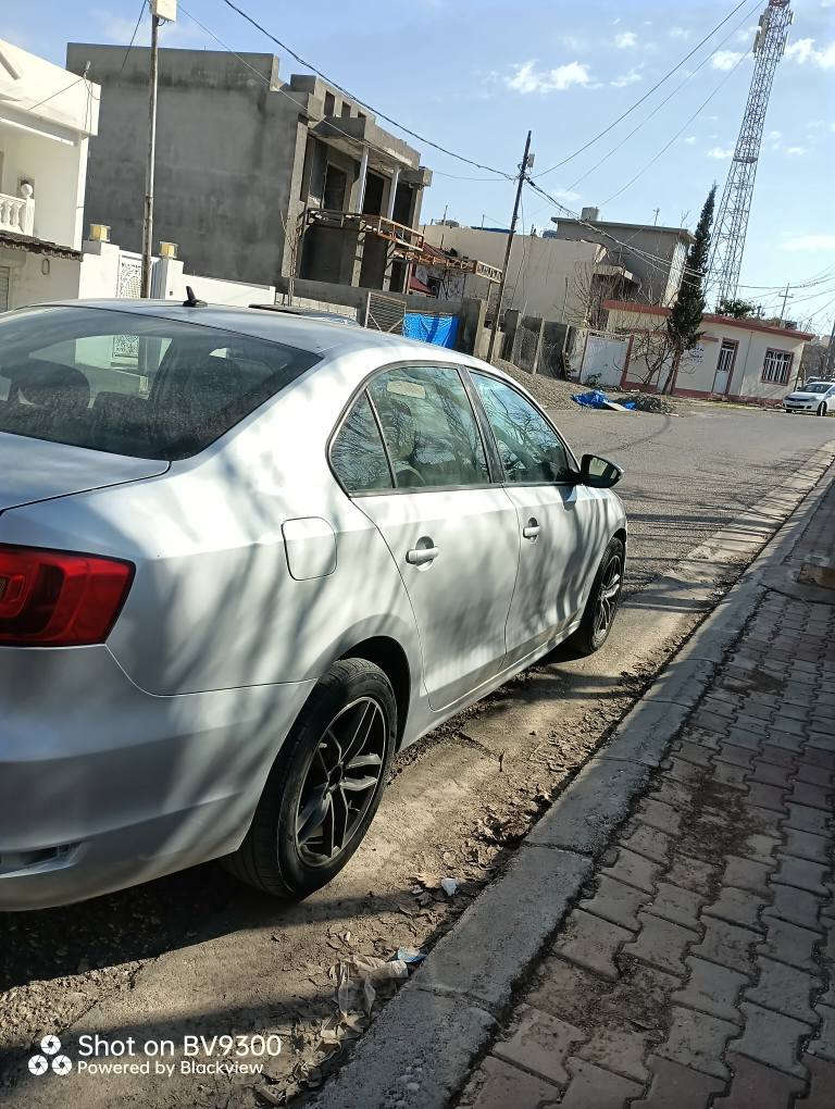 بۆ فرۆشتن جیتا 2014 خليجي مەکینە 20  تەنەفس تەبیعی  رەقەم و سەنەوی نوێیە تا 2029 6پارچ بۆیاغە بێ ژوورێ پشتی جەمپەکی خەفیفی هەیە گێرو مەکینە تحویل و غرامە بەشەرت أربيل, العراق


**إذا كنت صاحب هذا الإعلان وتريد حذفه لأي سبب، رجاءا أرسل رسالة إلى الدعم الفني**