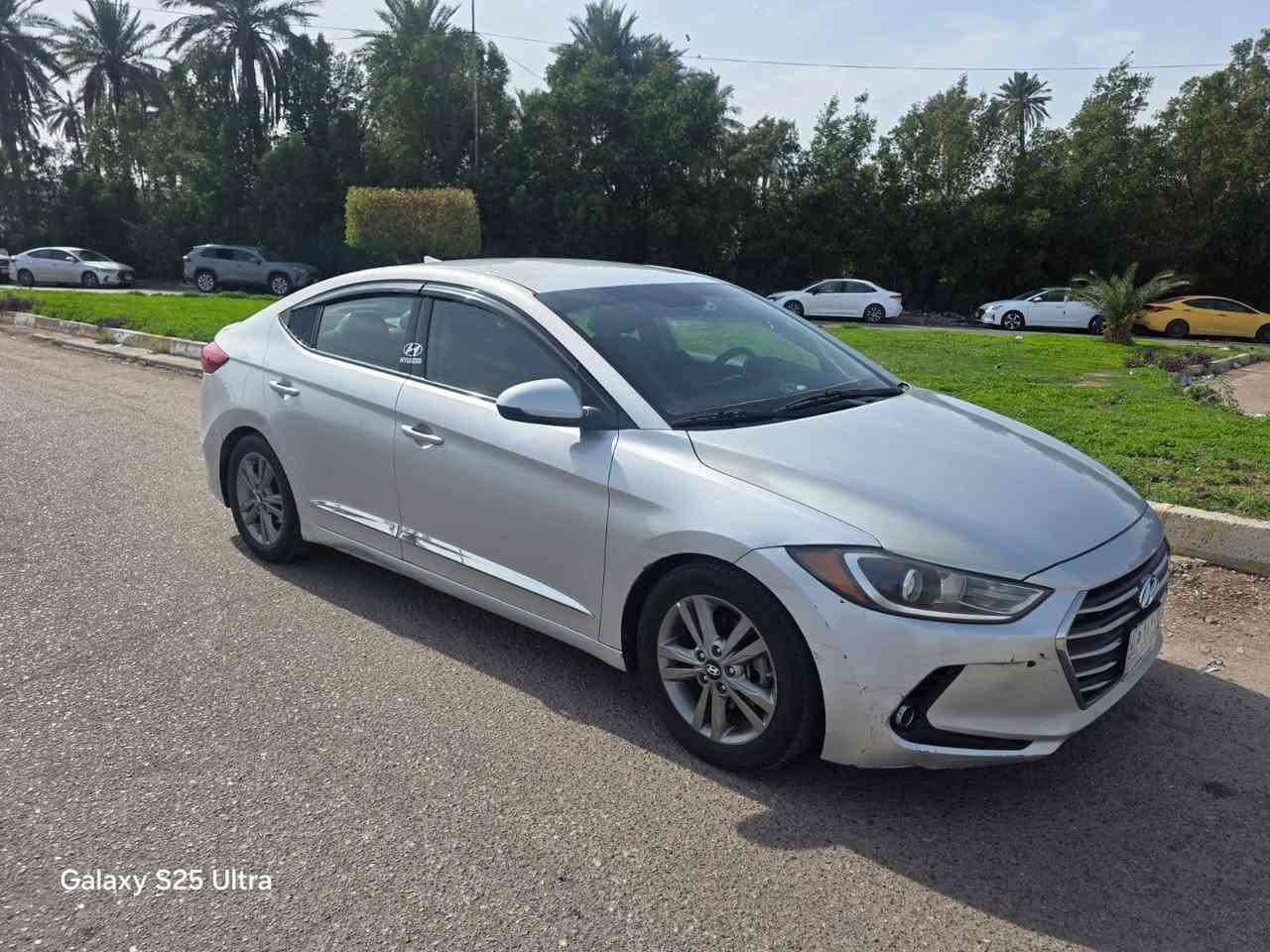 السلام عليكم النترا ٢٠١٨ وارد ماشيه 100 بيها ٣ طع كلير وبنيد تبديل وصبغ السعر ١٠٧ للاتصال ***********
