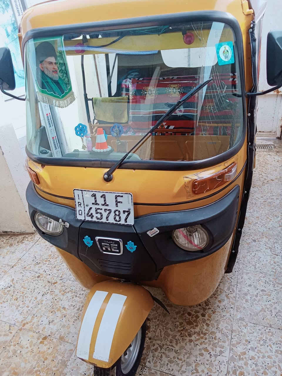 سلام عليكم تكتك البيع موديل21 باب اول نازله نهايه ال20 كامله من كلشي عده مبدل بيه زنجيل فقط تكتك خير من الله كبل لشارع يعني ربع مذب عليه مكاني بغداد الامين المعلمين *********** الاستفسار نتصال
