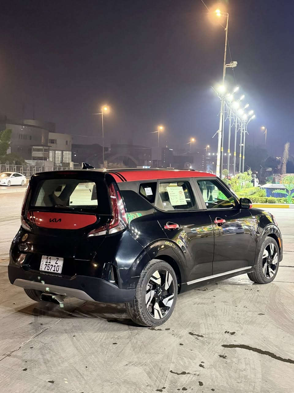 سلام عليكم قبل كولشي الي ما تعجبه يعبره
كيا صول 2023 فول الفول كير والمحرك والصدر والتبريد ولتراي كوله بوضع الزيرو محرك 2000 ولسياره بيه اربع قطع صبغ وجاهزه على آخر حبايه السياره باسمي شخصياً تحويل ثاني يوم السياره سونار وبرقم الشاصي بلمنشور وسعره بلاششش ب126 وبيه مجال حك الجيه والعمله مكاني بغداد البلديات  ‭0771 900 3158‬واني مكلف بلنشر وتره السعر ماكو بلسوك كوله  والسياره كامله.من كول النواحي  وماشيه 43 km
