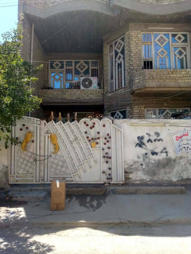 بيت للبيع
الغزاليه الهياكل(العقداء) طابقين الطابق الارضي 2 غرف نوم 

استقبال و مطبخ وصاله صحيات عدد 2

الطابق الثاني 4 غرف نوم و صاله و صحيات

مساحه 150م

واجهه 7.50نزال 20 

للاستفسار خاص أو وات ساب 

***********
