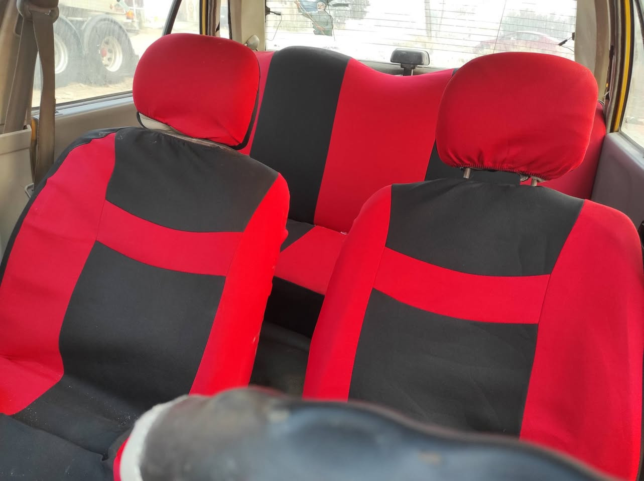 السلام عليكم شباب سياره للبيع موديل 2011 رقم بغداد صدامي ثانويه عظم عاج ساقطه بال 23 كيارو مكينه خير من الله تخنتار جديد دواخل حلوه نظيفه السعر7 اوراق وبيها مجال للشراي مكاني بابل ما مت ما متواجد على الفيس مستعجل على بيعتها هذا رقمي‏‪0787 457 3306‬‏
