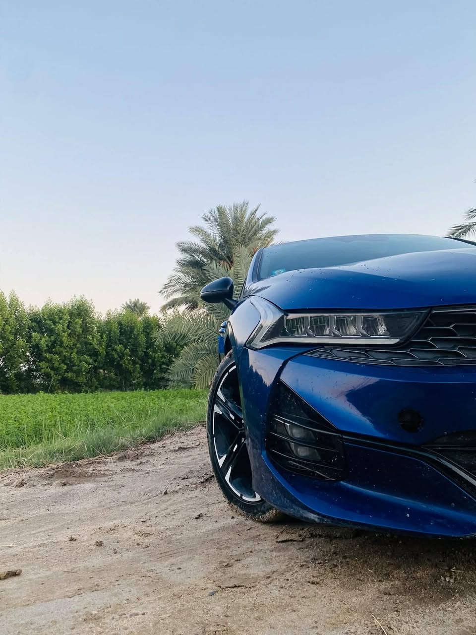 السلام عليكم كي فايف للبيع مديل 24 جيتي لاين وارد امريكي محرك 1600 توربو ماشيه 16 الف  حادثه مثل ما موضح بل صوره باقي تفاصيل خاص او اتصل عله هاذا الرقم ‎0782 824 5174
