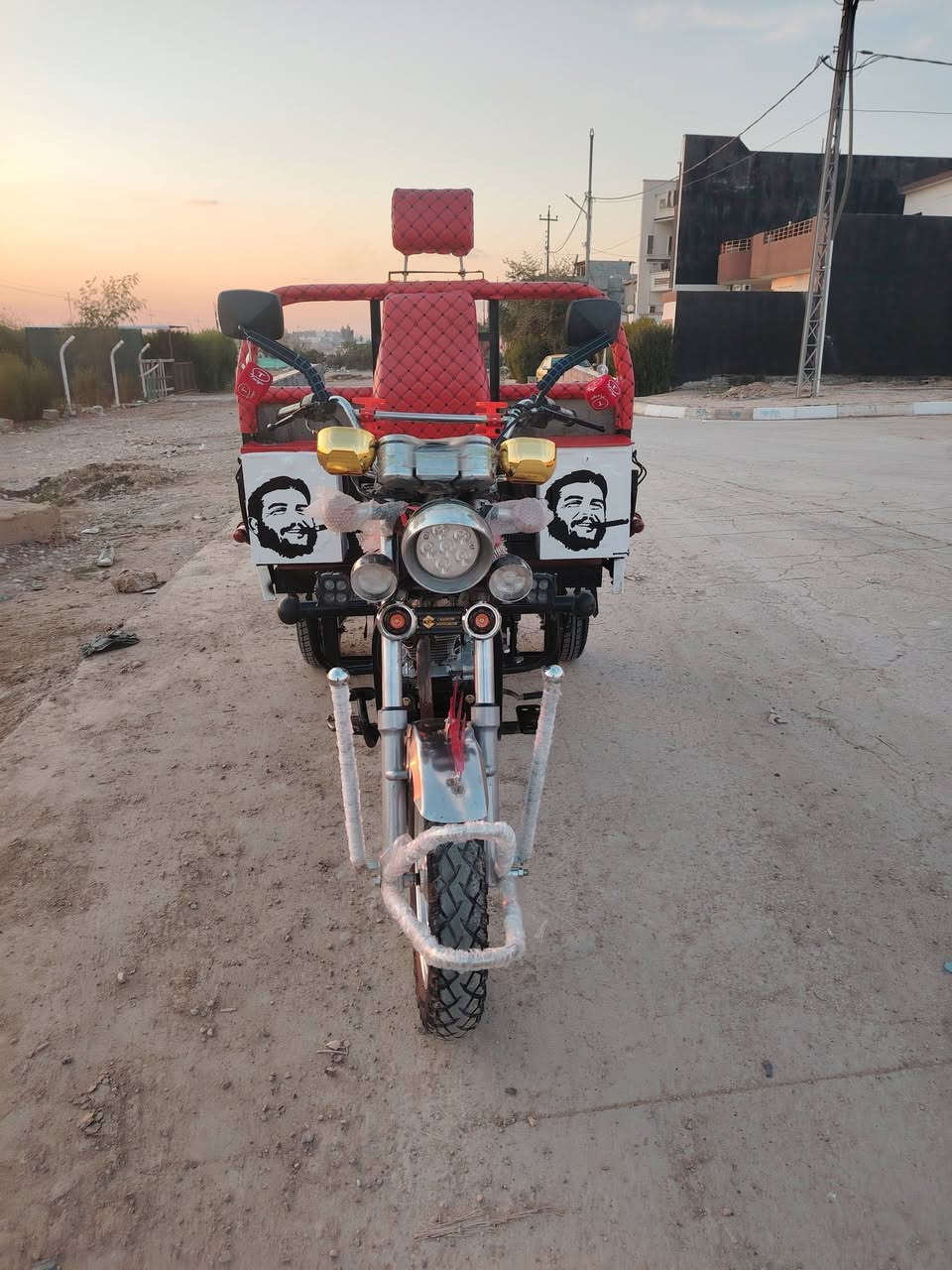 سلام وعليكم ستوته للبيع موديل 2020 بلادي اسود محرك 23 كهربايات شغاله نكره سلف تايرات جوبلس جديده منفيس بيهه كله شرط ماطور احله من صوره بدي قلاب بليته بي سعر مليون 250 بي مجال مكاني بل 55 مقابيل وميز ***********
