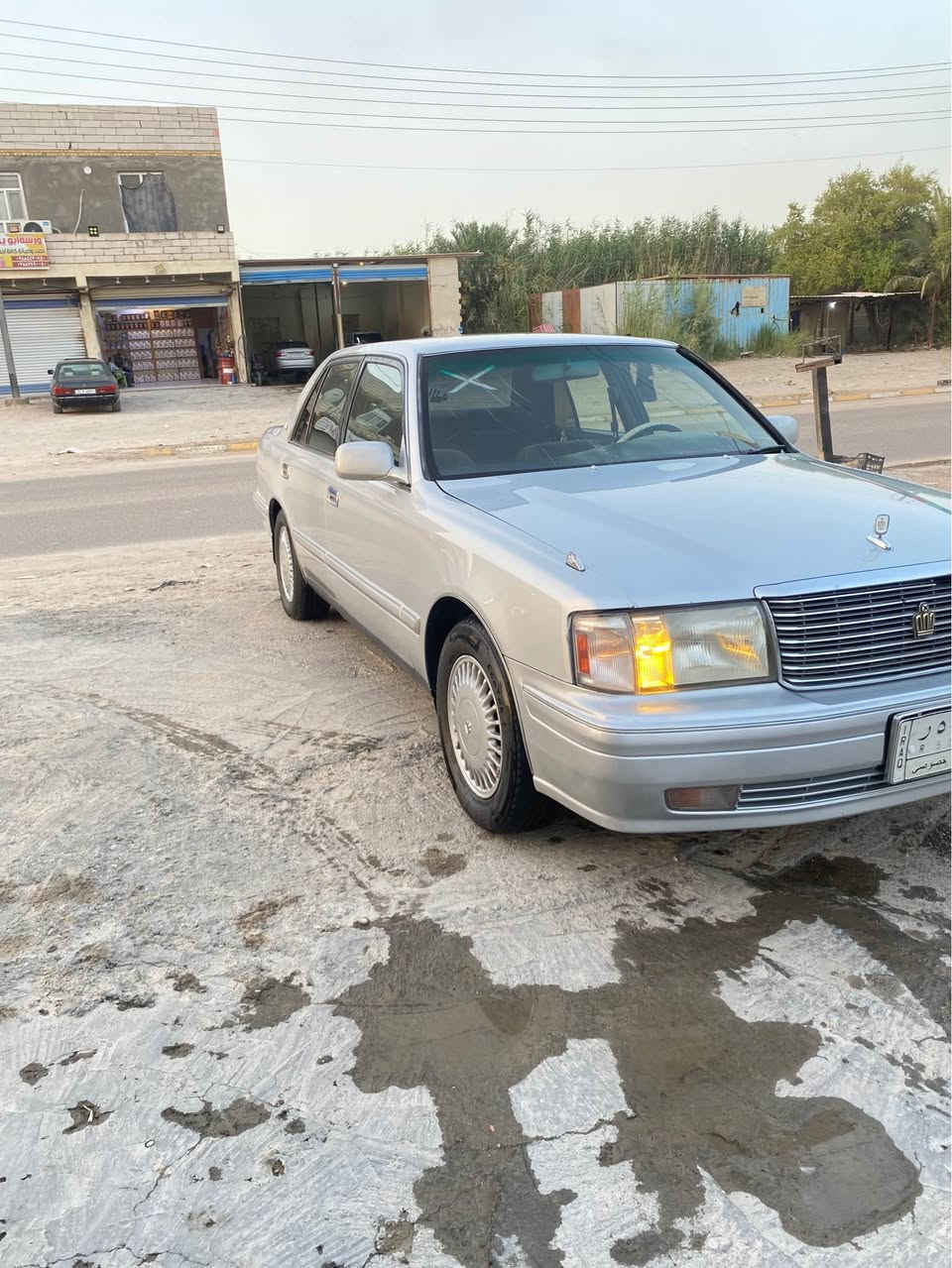 سلام عليكم تيوتا كراون راس ثور تكمً موديل 2000 اصل سياره كفاله ضربه وكص وننقل جثه وعيب شرعي مكينه وكير ففيتي ثنين ونص شرط حداديه جديده كلش تخم تاير جديده كهربائيات كله جاهز تبريد ثلج اصل طويله سياره دواخل كلش جديده دشبول كشنات كله جديده مال جناي رقم بصره مششروع وطني تحويل مباشر سنويه جديده سعر 93 بيه مجال قليل عنوان ناصريه مركز *********** مراوس عادي ناصرية, ذي قار
