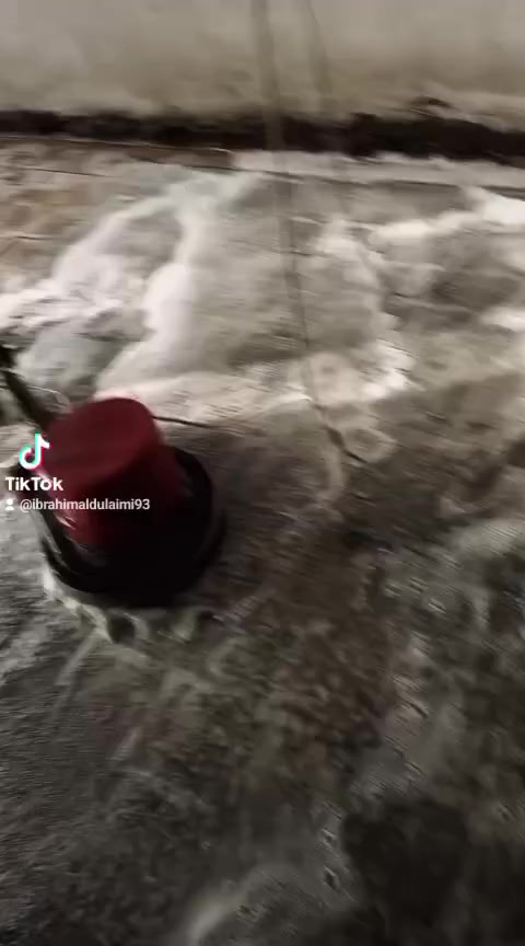 غسيل السجاد والمفروشات – معمل البركة
نقدم لكم خدمة غسيل السجاد والمفروشات بأفضل عناية وجودة عالية، باستخدام مواد تنظيف مخصصة تحافظ على الألوان وتزيل الأوساخ والروائح بشكل فعّال.
نهتم بالنظافة الدقيقة والتجفيف الجيد لضمان سجاد نظيف وصحي وجاهز للاستخدام.
💰 سعر المتر: 1000 دينار فقط
📍 خدمة متوفرة على مدار الأسبوع
📞 للاستفسار والحجز: ***********
