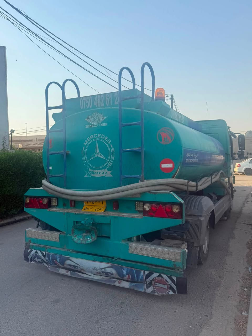 اتيكو البيع موديل ٢٠٠٦ سياره فول فول مواسفات به س بدون جام كهـربا  توخم تايرات جديده كير مكينه شانصي كول بشرت مكفول تانكي نهـرو حداد ٨٠٠٠لتر/هاتف/***********
