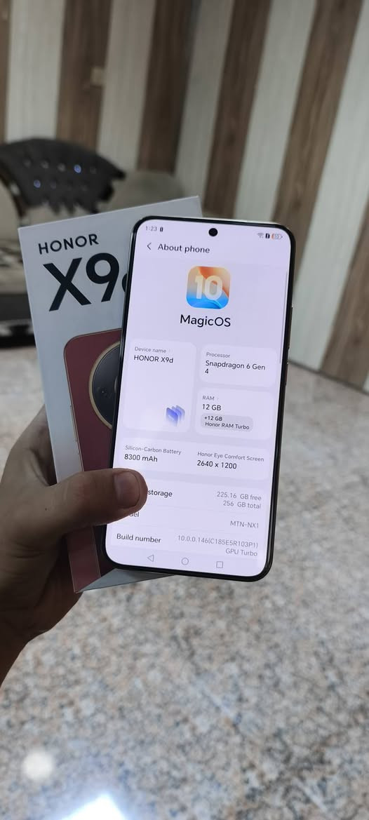 سلام عليكم
 هونر x9d  فايف جي
ذاكره ٢٥٦  عشوائيه 12 +12 = رام 24
بطاريه 8300MA
فاتحينه من الكارتونه وشاحنينه فقط 
ملحقاته ما مستخدمات 
نضافه 100%
مشتري بل قسط 620 ورايده 
سعره 500 
مكاني نجف معارض القديمه 
هاتف ***********
