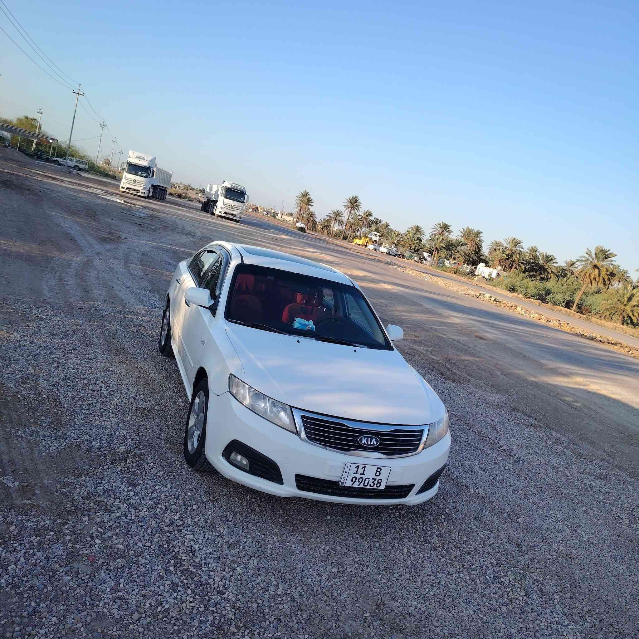 السلام عليكم 
كيا اوبتيما 2009 خليجي كفاله عامه 
گير محرك 2000 دوش مكفول 
فتحة قماره اشاير جانبية تحكم ستيرن 
تخم تاير كهربايات جاهزه كلها 
سياره حلوه متخسر عليها ربع 
اللون ابيض صدفي 
رقم بغداد بسمي ثاني يوم تحويل 
السعر 135 وبيها مجال قليل 
المكان واسط قضاء الحي 
***********
