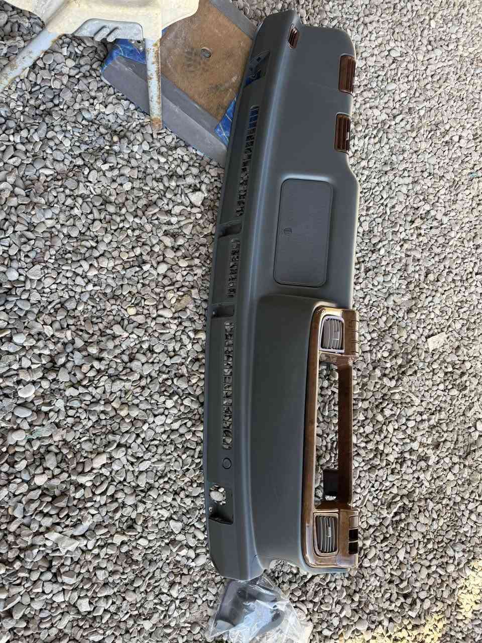 السلام عليكم   دشبول ازوزه اصلي درجه اولا    الناصريه قرب مجسر الاسكان ***********
