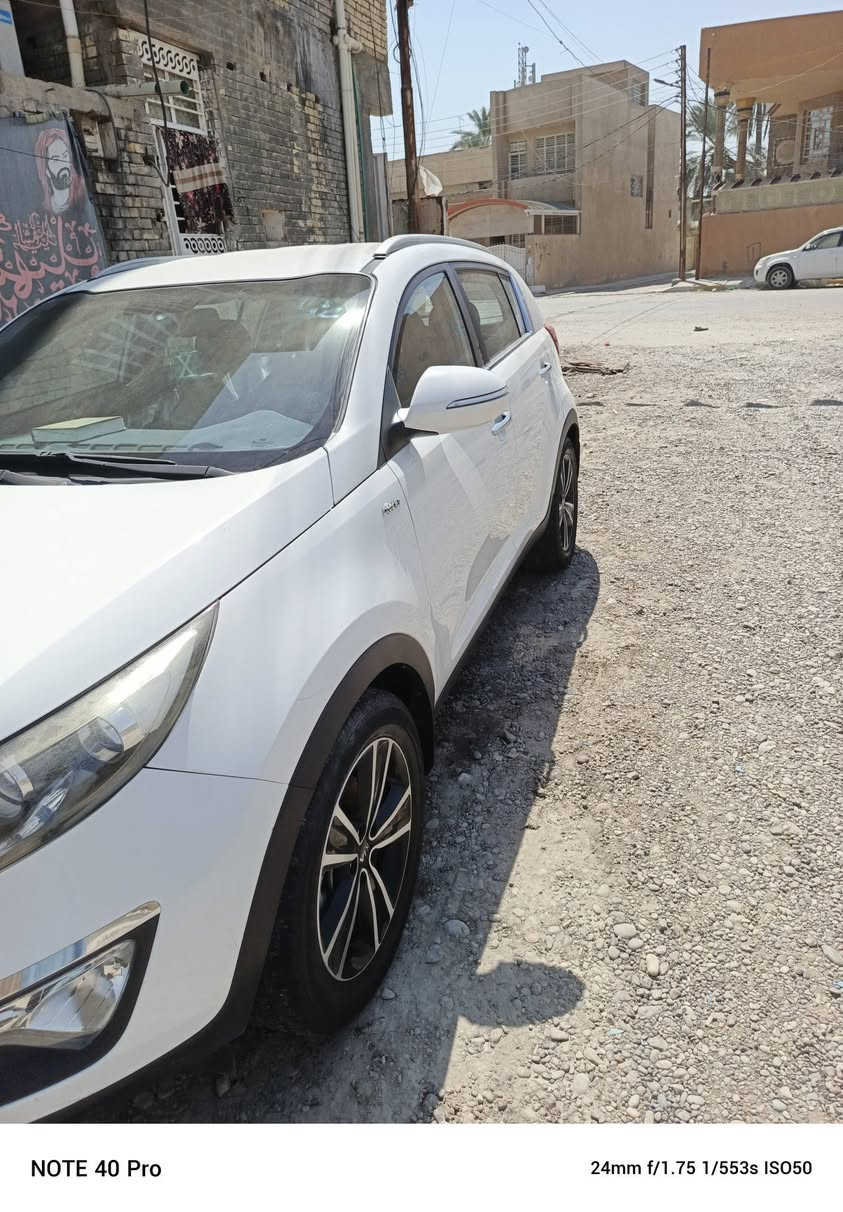سلام عليكم كيه سبورتج 2017 خليجي بغداد مشروع وطني بأسمي محرك 2400 دوش نص مواصفات تبريد قطعتين ويل 19 تخم تايرات جديدات حادث جاملغ الخلفي مصبوغ وشويه من التكمه كد شبر والباب الوره السايق بي بارد قليل ماشيه 115 مكاني بغداد الشعب للأستفسار *********** سعر 165
