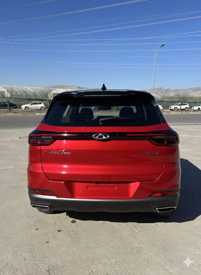 سلام عليكم شيري تيكو 7 برو موديل 2023  السياره جديده هذه المشي مالتها وا السياره بيها كخه وحده ما بينه بل صوره سعرها 150 وا بيها مجال مكاني بغداد ألشعب رقمي ***********
