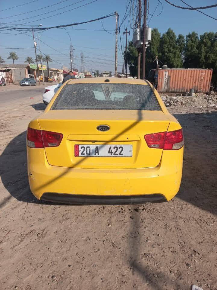 سلام عليكم سياره فورتي موديل 2011 كير ومكينه بيها خيط تبخير 
 وتبريد كفاله رقم ديالى باسمي تحويل مباشر +منضومه غاز السياره مابيهه اي نقص كبل للشارع تخم تاير جديد مكاني بغداد وارد امريكي مكينه 2000 حادثهه جاملغ ايسر مبدل وشويه من البنيد مصلح نفسه وهنا بالعراق طخه بسيطه جوه القبق مال بانزين رقم الهاتف / ***********   سعرهه 75وبيهه مجال كلش بسيط
