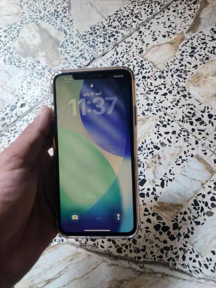 آيفون 11 برو ماكس ذاكره 256 بطاريه 100 
سعره 225
مبدل شاشه وبطاريه
مكان بغداد
***********
