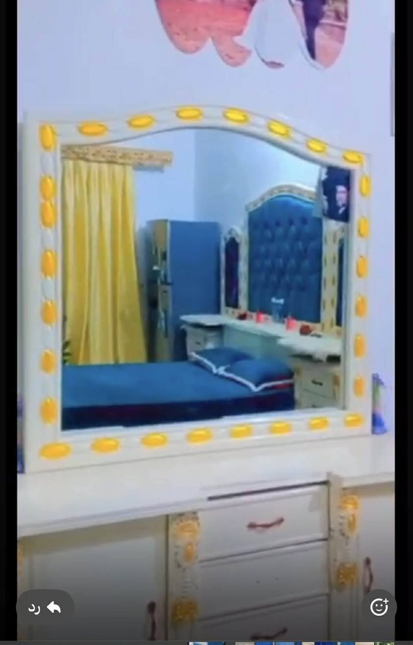 غ
غرفة نوم للبيع 
 سعر مليون وبيها مجال
 عنوان ديالى زهيرات 
للاستفسار عل خاص


**إذا كنت صاحب هذا الإعلان وتريد حذفه لأي سبب، رجاءا أرسل رسالة إلى الدعم الفني**