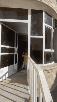 السلام عليكم ورحمة الله 
جمعه مباركة على الجميع 

مشتمل للايجار 
حي العدل ١٠٠ متر 
خلف حسينية شهداء حي العدل 
للأستفسار الاتصال 
***********
