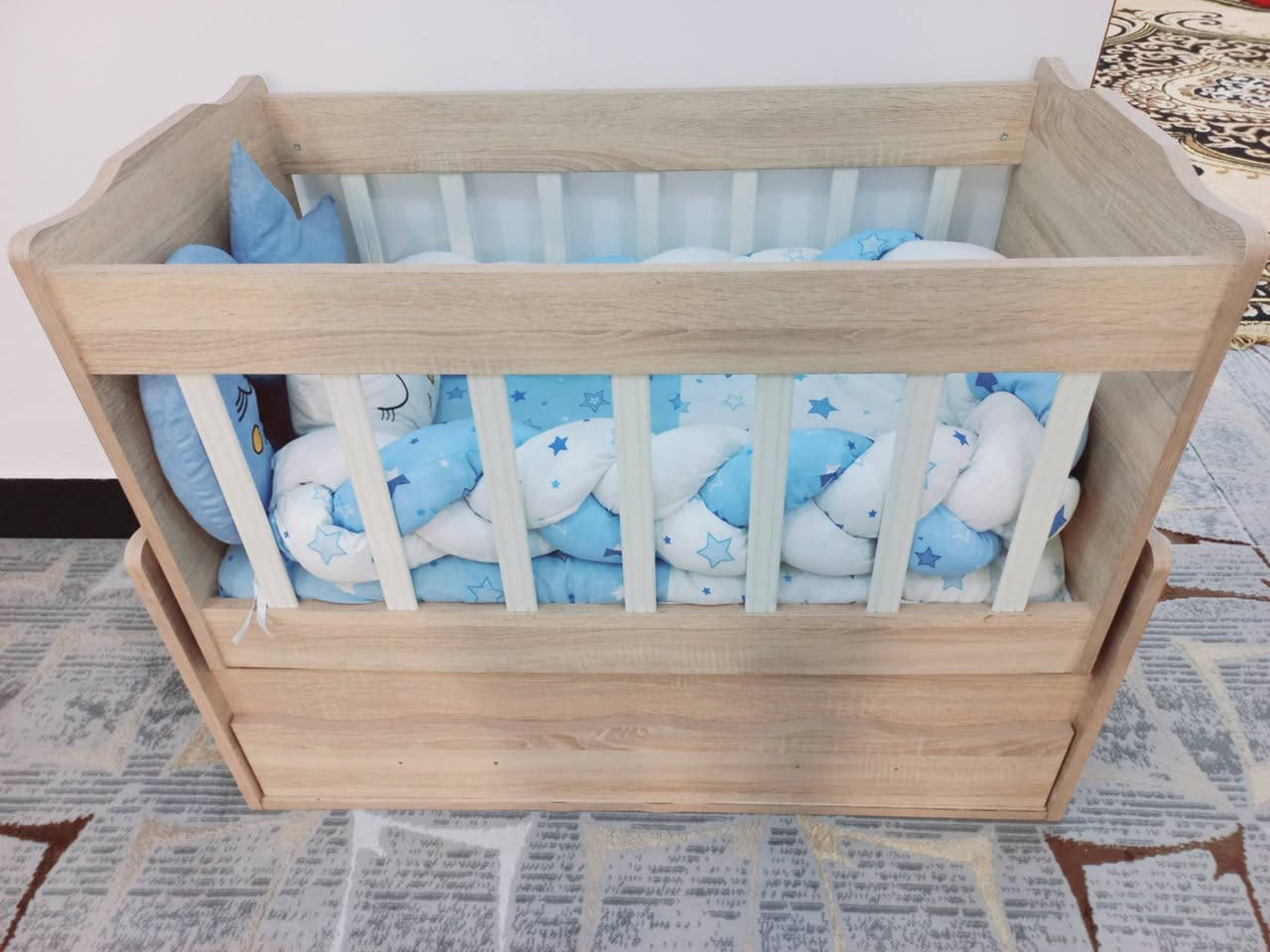 سريد طفل 65 هوا ودوشك مدات طوال عدد 3 بسعر 20 زوليه مقوسه بسعر 20 اسعار ثابته  الكرمه-شارع عشرين*********** رقم تلفون لتواصل
