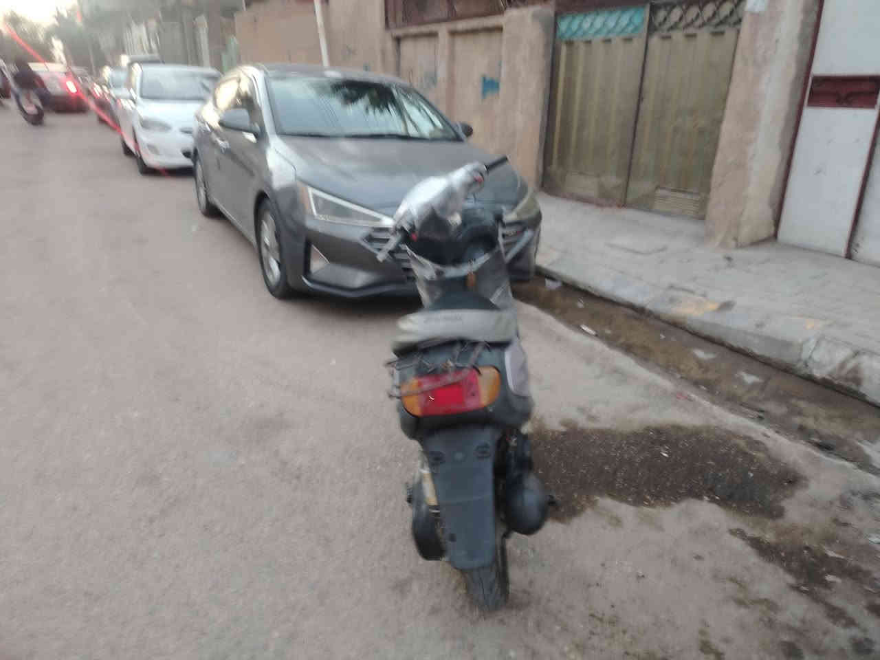 سلام عليكم دراجة لبيع موديل 2003 دراجة كاملة نقص بس باتري فقط مجفتة مرة وحدة مكان كربلاء سعر 180 وبيهة مجال ***********
