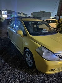 2009 فيرسا  للبيع او مراوس جاهزه بسمي   مكانها بغداد  غزاليه  63وبيها ...