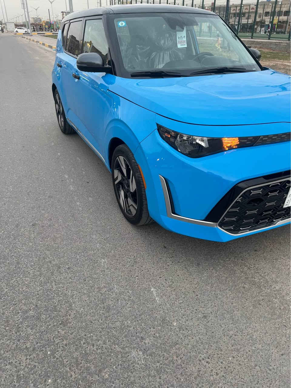 سلام عليكم سياره كيا صول موديل ٢٠٢٣سياره جديده ماشيه ٢٤سياره جاهزه مكينه وكير وحدايده وتخم تاير كله جاهزه سياره سعره 148فول مواصفات عده تنته سياره حادثه موجود بلمنشر سياره بيه رشات صبغ ابيعه مرشوشه عام رقم جديد  سنويته ٢٠٣١ مكاني بصره امن داخلي لتصال على رقم *********** البصرة, العراق
