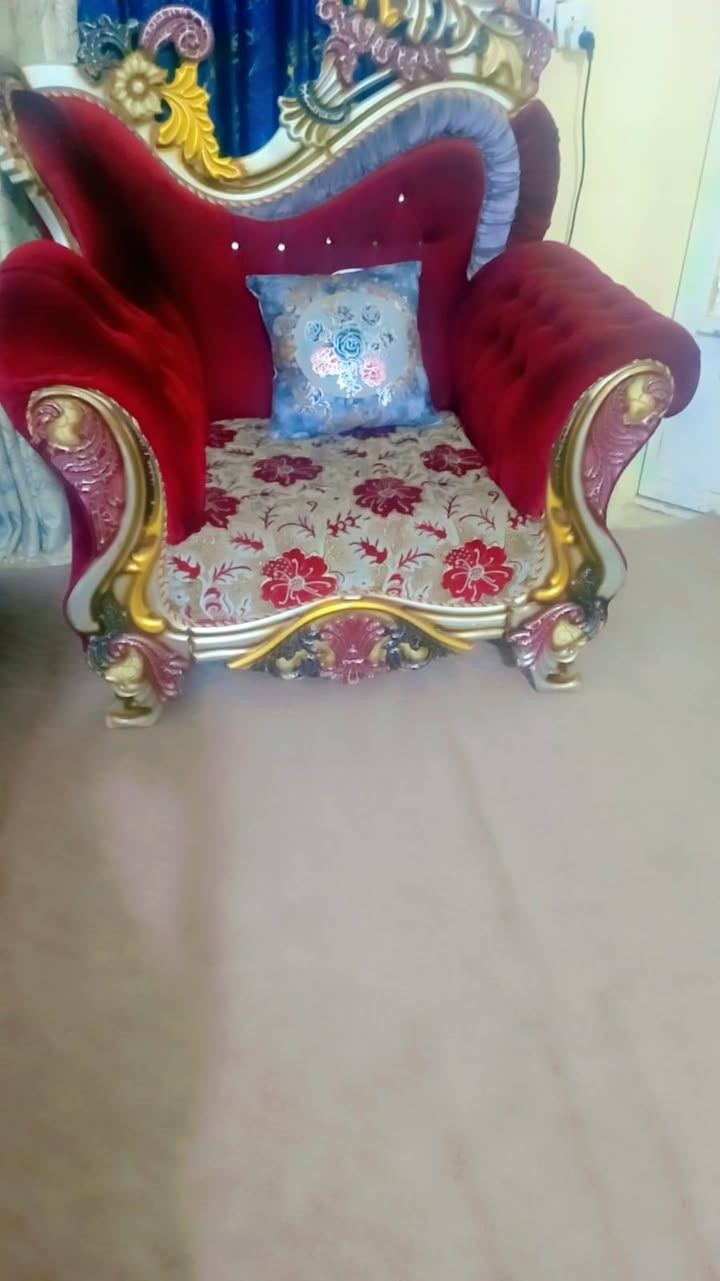 السلام عليكم غراض البيع كلمن وسعره ***********
