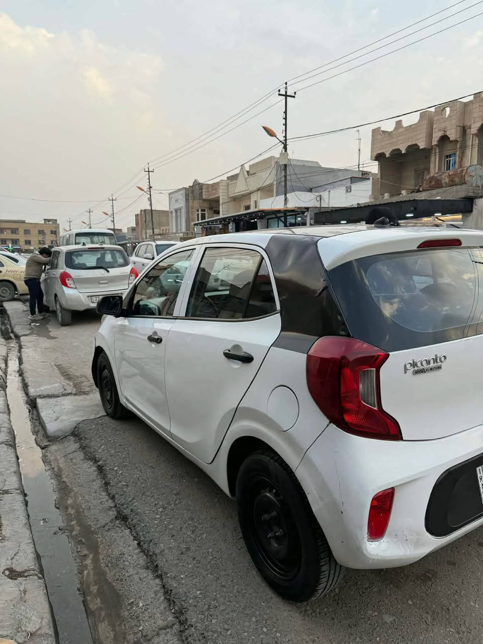 كياء بيكانتو موديل ٢٠١٨ سياره كه بى ره قمه براوه ى دوبه يه. سياره موديل ٢٠١٨سياره ادوات دوبيه ى مابى ره قم سياره نظيف ***********سعر (٤٨)$ مجال أربيل, العراق
