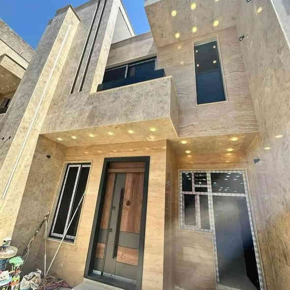 للبيع في السيديه الضباط خلف شارع الكويتي موقع مميز جدا 
تونات عدد 2 
المساحه 162  متر الواجهة 6:50 م نزال 25 م 

#المحتويات 
:: يحتوي الطابق الاول على كراج ومدخلين وصاله ومطبخ وهول داخلي وخدمات صحيه وغرفه نوم ماستر 
:: ويحتوي الطابق الثاني على 3 غرف نوم وخدمات صحيه 

الطابق الثالث  بيتونة

#السعر675مليون مع المجال
‏‎🛑 للاستفسار اكثر

‏‎المراسلة عبر الصفحة او الاتصال على الأرقام التاليه
***********-***********

الفرع الاول / الـسـيـديـة الضباط مقابل أفران الرباط
‏‎الفرع الثاني /شارع العلوة مقابل مدرسة حلم الغد الاهلية 
الفرع الثالث / عرصات الهندية مجاور فندق بلوم

‏‎الاعتماد الهندسي للتطوير العقاري نسعى لخدمتكم جميعا نحو الأفضل
‏‎ ✅ نستقبل_كافة_عروضكم_وطلباتكم_السكنية_والتجارية

‏‎#ايجارت__المنازل_والشقق_وبنايات_تجاري
‏‎#بيــع _ #شراء  #استثمارات 
#عقارات_الكرادة
#عقارات_العرصات
‏‎‏‎‏‎#عقارات_المنصور 
‏‎‏‎‏‎#عقارات_اليرموك 
‏‎‏‎‏‎#عقارات_القادسية 
‏‎‏‎‏‎#عقارات_الحارثية 
‏‎‏‎‏‎#عقارات_السيدية#الاعتماد_الهندسي_للعقار#
