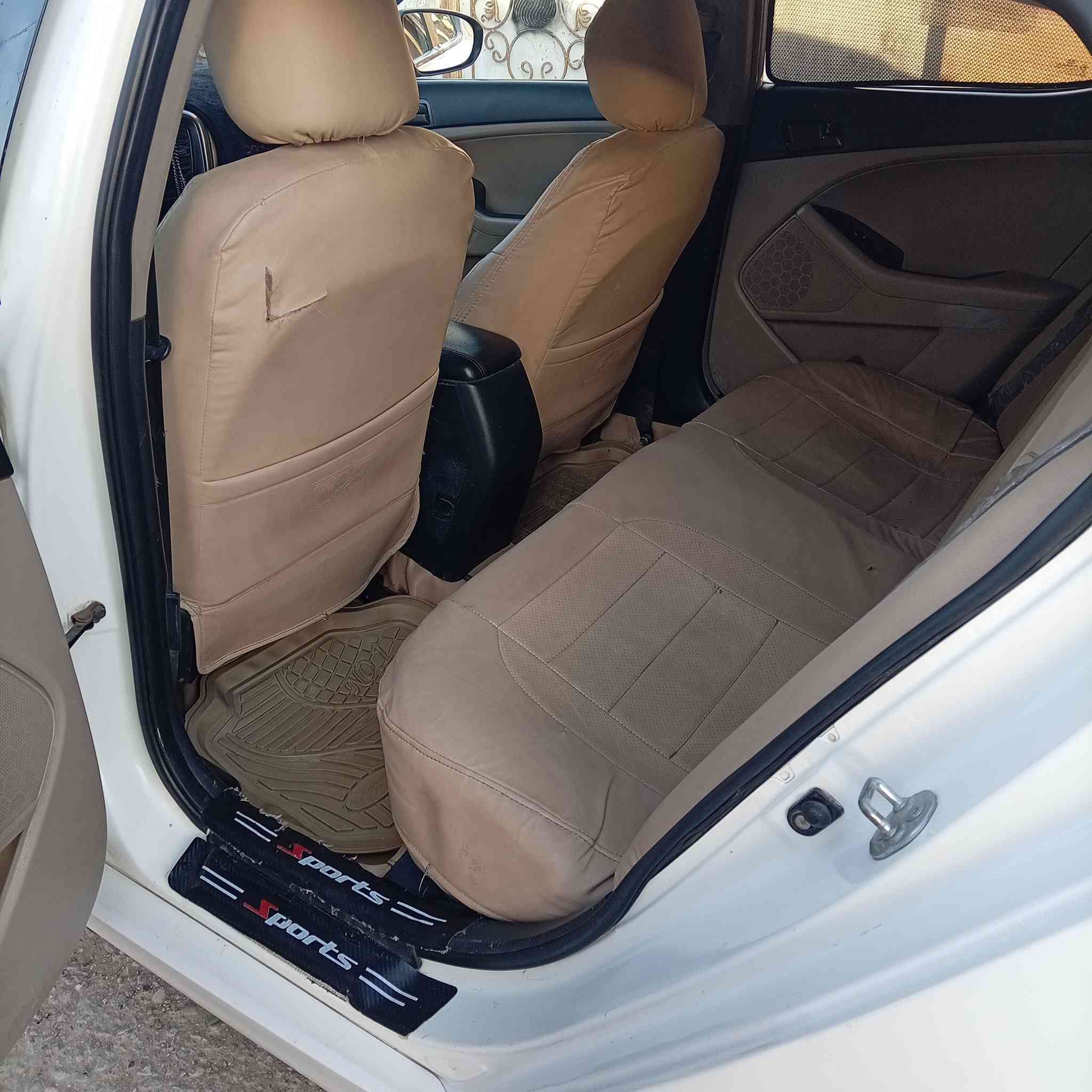 السلام عليكم
اوبتما مديل2011خليجي

رقم شمالي اربيل سنويه ل31

كير مكينة جدد تخم تاير تريد وكالة تريد تحويل

سيارة صبغ عام جماليه مكفولة من الحادث

السعر 97بيها مجال 

*********** مكلف بلنشر
