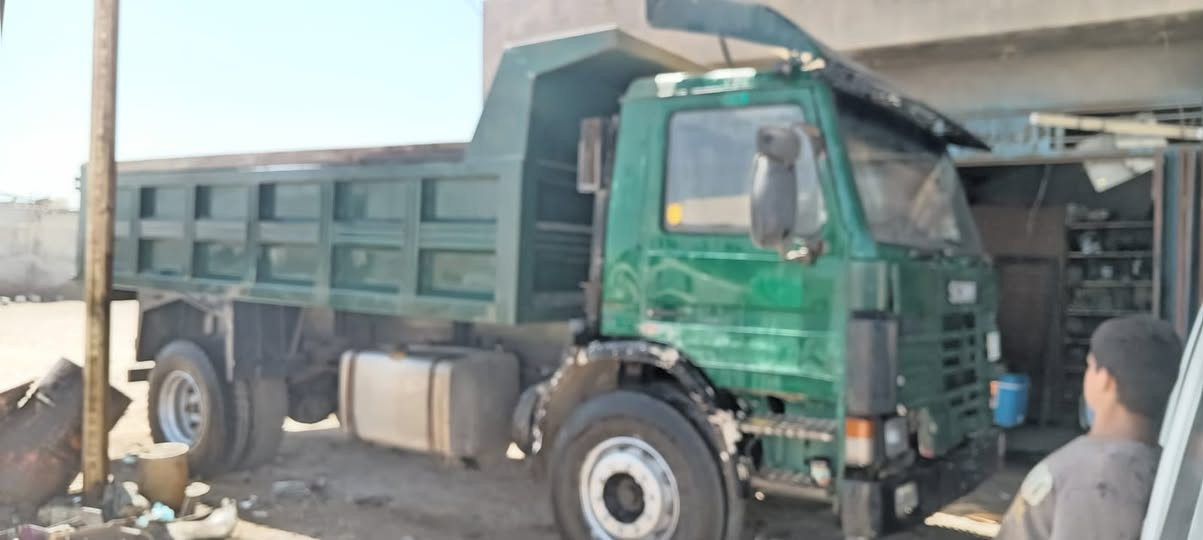 رقم بغداد تحويل موديل 88 ماكينه 12.5 لا صرف ولا بخار سياره بالسنويه وبالشاصي كلها 13 تخم تاير تبريد بلادي دوشمه جديده واللي مو شراي لا يخابر ويدوخنا هذه سياره للجادين فقط لا تخابر واقول لاخوي خلي اخوك يخابرنا ولا تخابر واقول لابوي خلي ابوك يخابرنا
***********
