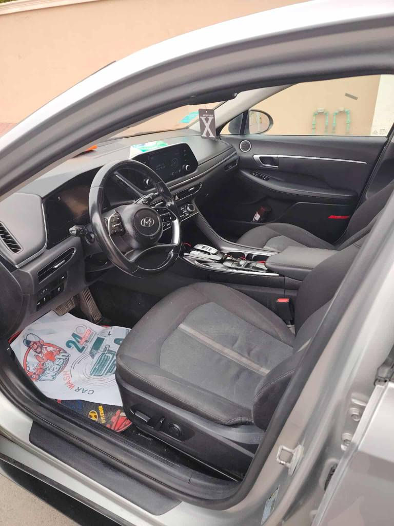 سلام عليكم سوناتا موديل 2020كامل مواصفات واحد ع واحد بانوراما تبريد خلفي وامامي مكينه وكير جدد حالة وكاله حداده حلوه تخم تاير لسعر 155بيه مجال قليل ***********. عنوان البصره تنومه الصالحية ابو الخصيب, البصرة
