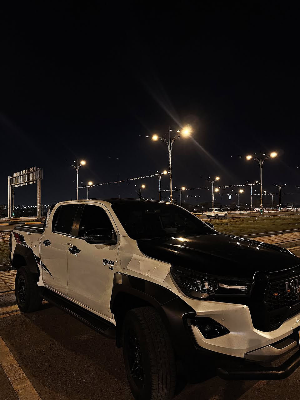 السلام عليكمGR 2025
ساز مواصفات معروفة 🤚🏻
 
مسستمة من كل نواحي عليه سلايت بدي مغلفة فابلون اسوداصلي ضمان 5سنوات   بنيد وقمارة للجمالية ماتصرف علية ربع دينار كاملة من كل لنواحي دركة تزويد مو وياة الي تعجبة ينطي حسابة وياخذة سيارة بية بارد باب الصدر ودوسة الي جوة الباب ولباقي كفاله عامة من كير مكينة حدادية ماشية 42 
 
رقم اربيل تريد تحويل تريد وكالة 🇪🇭✅

مكان السيارة كربلاء الي تعجبة يشرفني وكل الهلا بيه
للاتصال ***********
