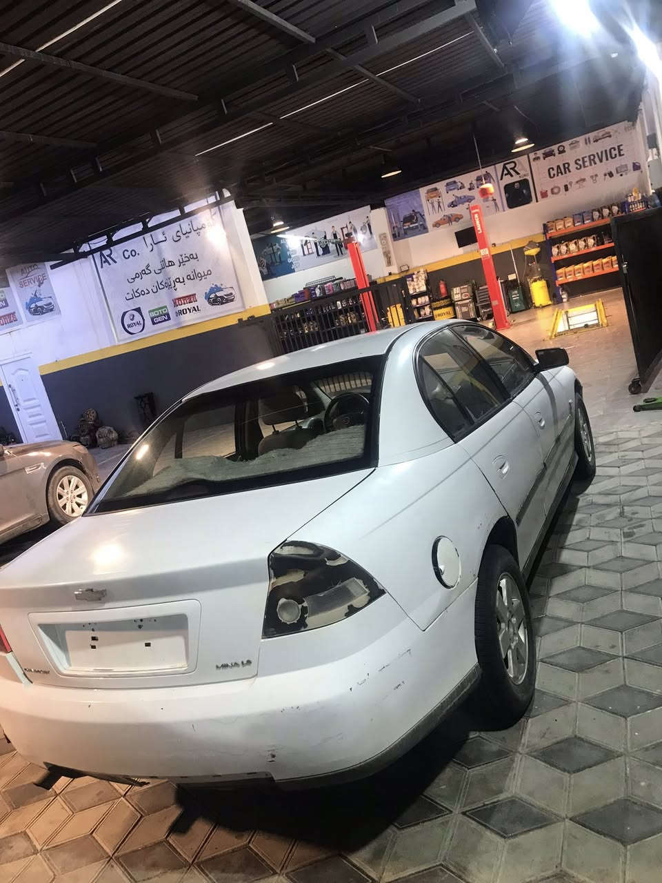 السلام عليكم لومينا ٢٠٠٣ مزاد سياره حلوه بيه كير ومحرك ففتي جدد حداديه جديده كهربائيات كامله تخم تاير دواخله حلوه بل خير  ياخذه السعر ٣٥ ورقه بيه مجال شي قليل رقم تليفون *********** غير متواجد ع فيس
