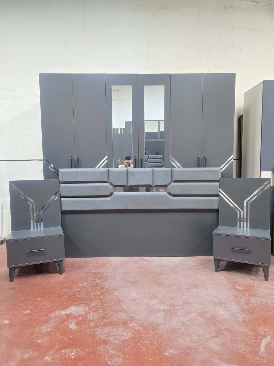 غرفه ترڪي مستخدم 💗
6قطع 💗
نضافه 100بل 💯
نضام ابواب💗 
السعر  525قفل 💗
مع شد🪛 ونقل 🚚  مجاني💯💯💯
***********
