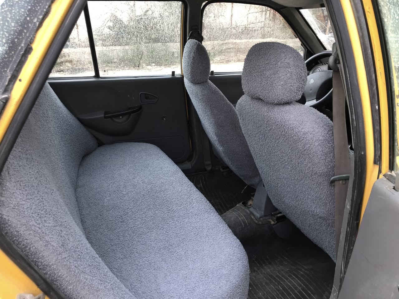 البيع موديل ١٢
تعمير جديد 
دواخل جديد
محرك جديد مابيه تبخير ابشرط 
رقم صدامي احمر 
شرط تحويل 
سيارةً بسه يحتاج صبغ 
مكان سياره ديالى خانقين سعر السيارة ١٤ ورقه بيه مجال 
سياره عليهه غرام ينزل من سعر 
سياره مابيه خياس 
***********
