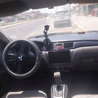 لانسر 9مكينه 2000شادله قبل يومين سياره جاهزه بس بيه نواقص صدره ولكمبري...
