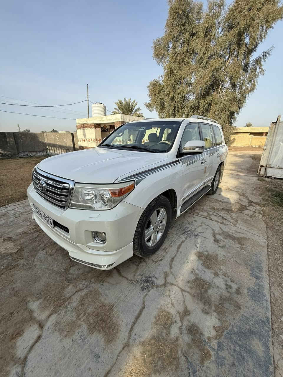 لاند كروز 2013 رقم بغداد  بسمي سيارة مكفولة كفالة عامة سنوية مجددة ماشية 160 حقيقي
رقم صاحب السيارة ***********
السعر 367
