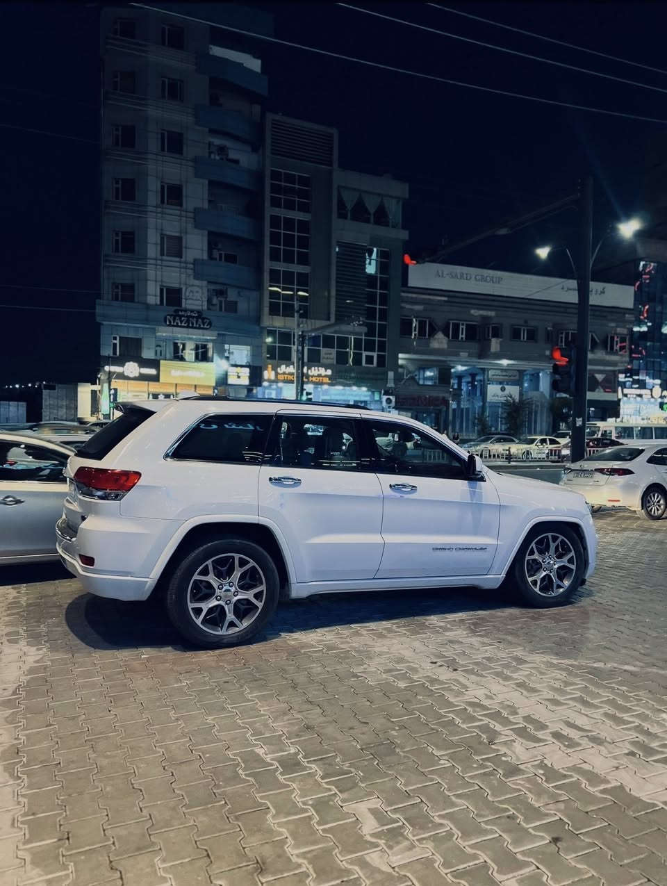 السلام عليكم
جيب اوفرلاند للبيع السياره مكفوله من الشخط و السيراه استعمال شخصي مواصفاتها مواصفات الاوفرلاند معروفه
شاشه جبيره
كشنات خزن ميموري
بنروما
جگات تصعد و تنزل السياره
مكينه v6 3600
بصمه SRT
برده الصندوك
دخول ذكي
دمامات
السياره مكفوله من الشخط استعمال شخصي 
مكان السياره بغداد
‭٠٧٧٠ ٩٧١ ٨٢٢٦‬
