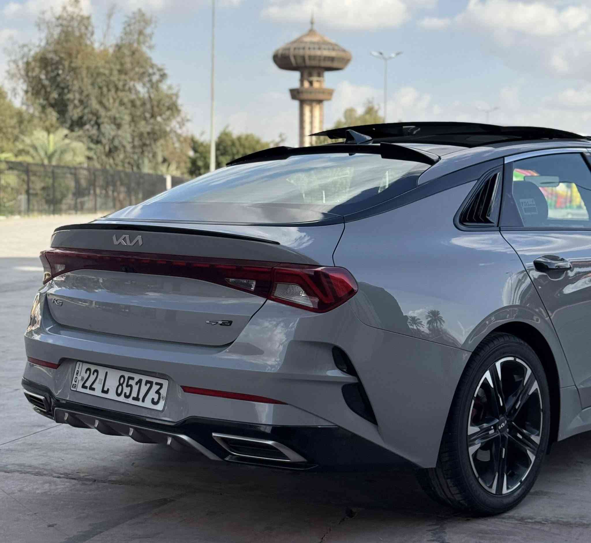 يا الله
⸻

☎️ ***********

يا الله
K5 موديل 2022 – GT Line 🚘
فووول الفووول 1/1

رقم أربيل جديد
لون اسمنتي مميز ✨
داخل أحمر بلاد 🔥

🔹 بانوراما
🔹 شاحن وايرلس
🔹 رادارات (أمامي + خلفي + جانبي)
🔹 بصمة دخول وتشغيل
🔹 هاندبريك بصمة
🔹 4 أنظمة قيادة
🔹 أبواب بصمة
🔹 لايت LED متغير
🔹 تحكمات ستيرن
🔹 أوتو هولد
🔹 شاشة جبيرة
🔹 كاميرا دوارة
🔹 صندوق بصمة
🔹 كشنات تدفئة

✨ إضافات خاصة:
▪️ كفرات يدات أبواب
▪️ إنارة داخلية (مود لايت)
▪️ لايت متغير إضافي
▪️ كفرات مرايات (ستايل بات مان)
▪️ سكوبات جام + إضافات أخرى

📌 السيارة نظيفة ومميزة من كلشي وجاهزة

💰 السعر: 174$ (بيها مجال بسيط)
🔁 بيع فقط

📍 المكان: بغداد – السيدية أو الكرادة
